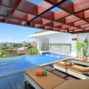 https://harris-hotel-seminyak.hotelsseminyak.net