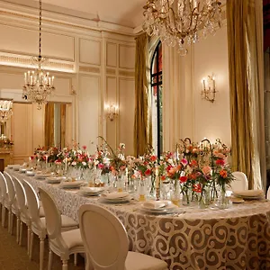 Plaza Athenee - Dorchester Collection 5*, Paris France